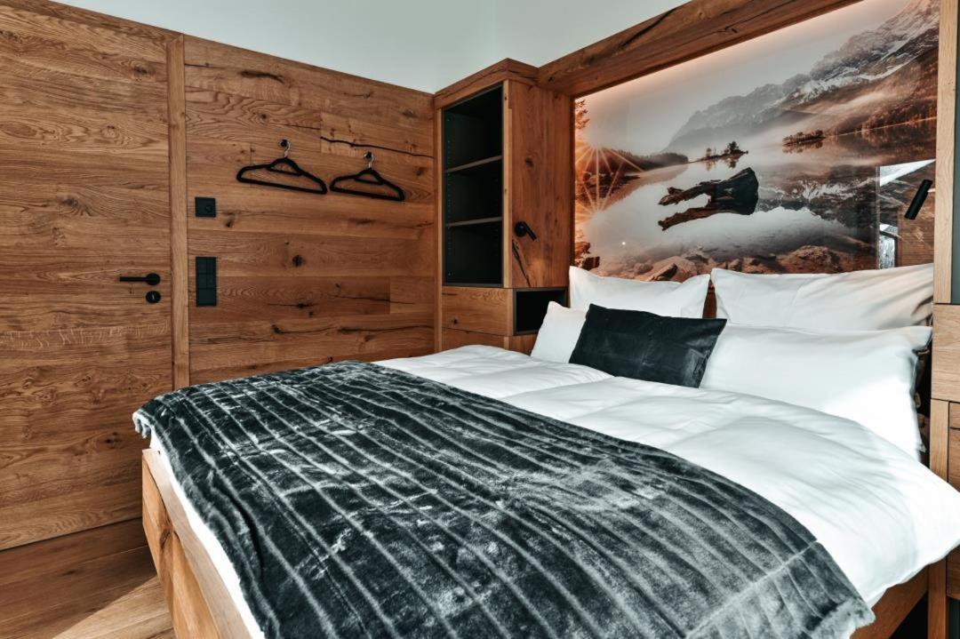 Zsam Chalets Mit Sauna Und Hottub Garmisch-Partenkirchen Exteriör bild