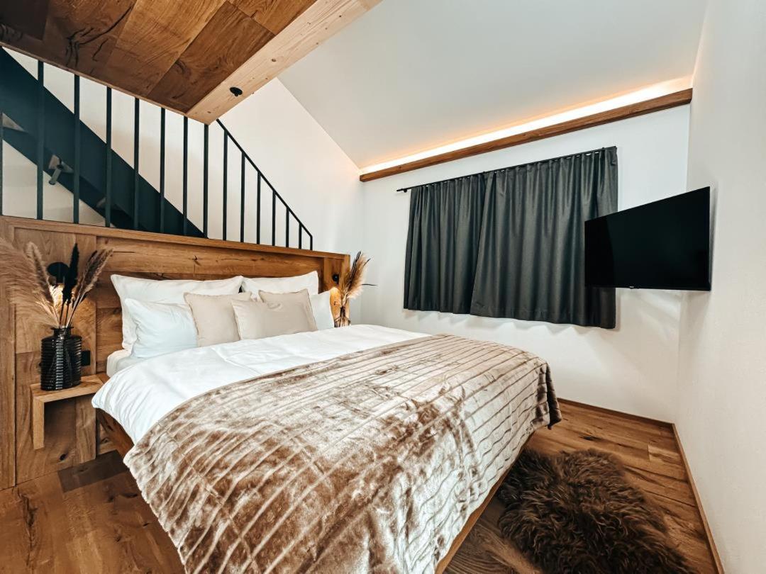 Zsam Chalets Mit Sauna Und Hottub Garmisch-Partenkirchen Exteriör bild